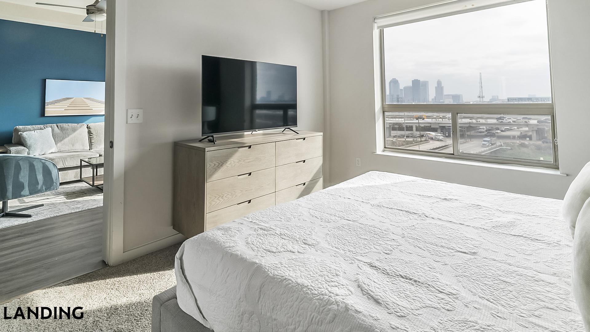 Building Photo - 825 Usener St