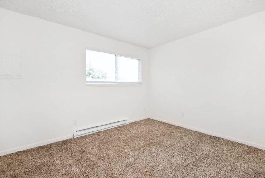 Building Photo - 3041 SE 20th Ave