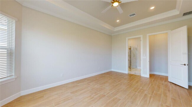 Building Photo - 16419 Isola Pl