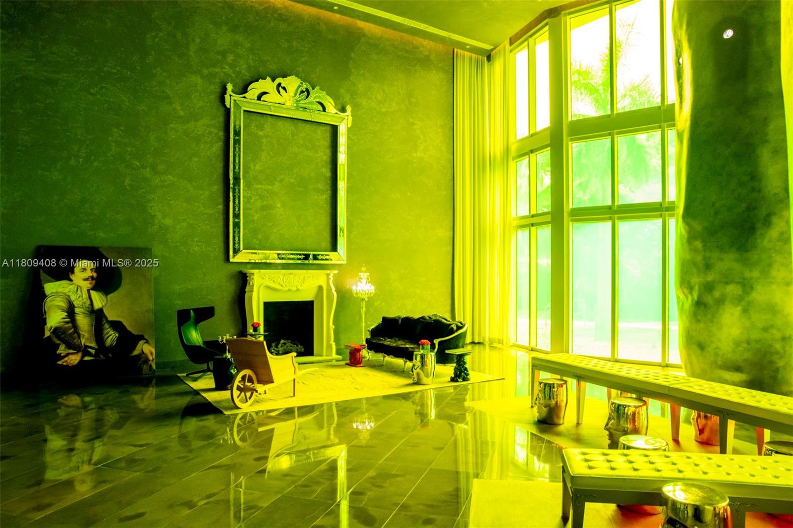 Building Photo - 495 Brickell Ave