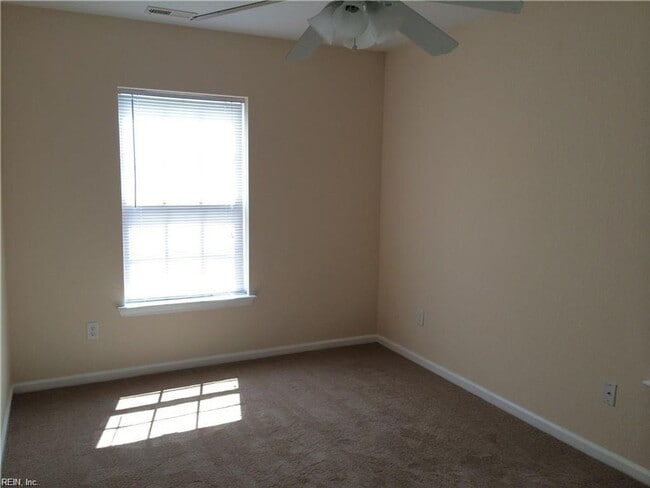 Building Photo - 604 Teton Cir