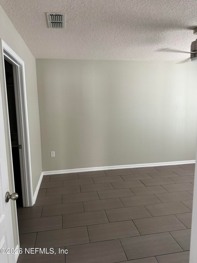 Building Photo - 95090 Timberlake Dr
