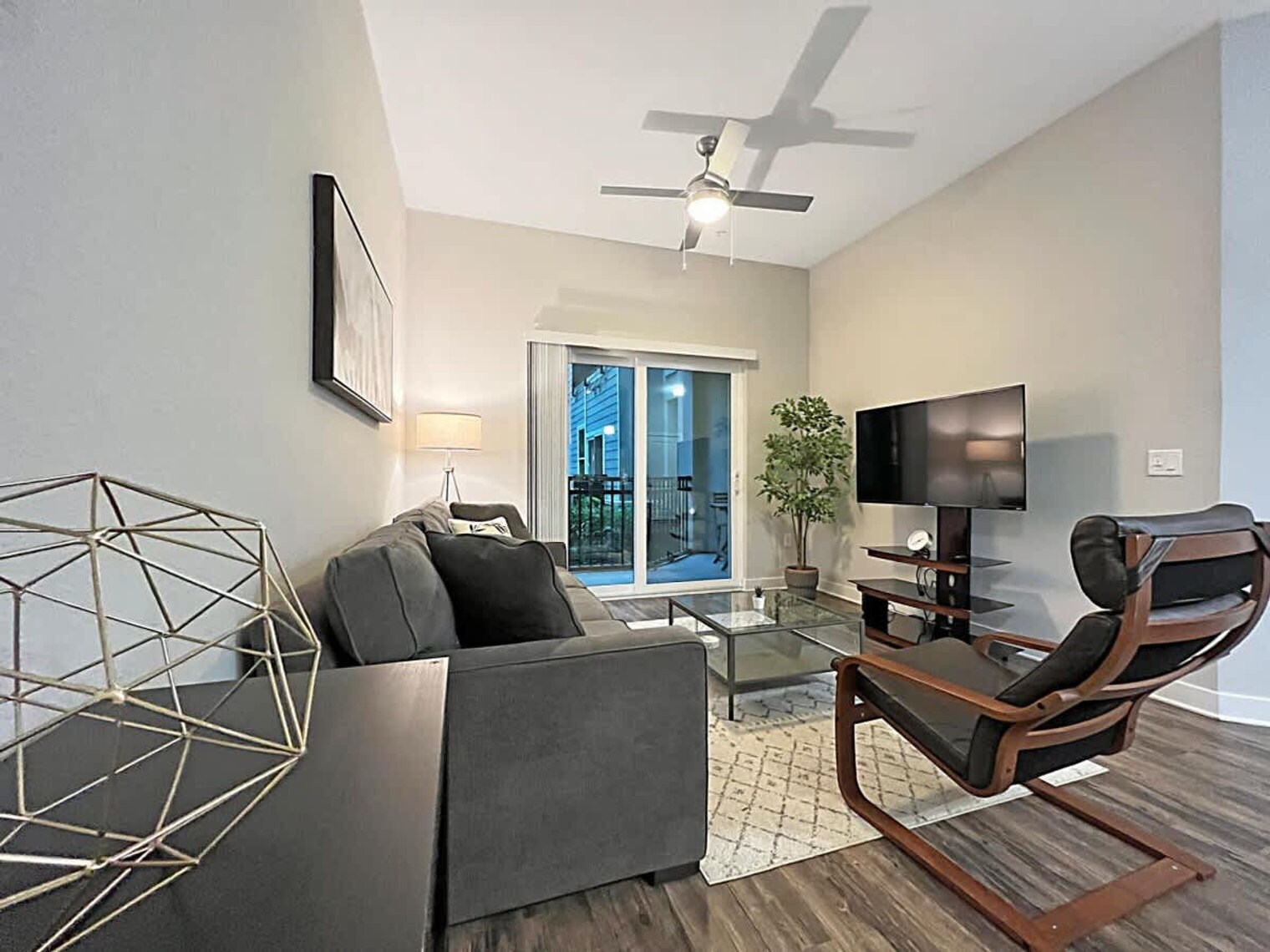 Building Photo - 2615 N Grady Ave