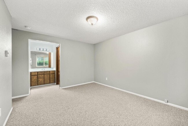 Building Photo - Charming Tacoma Home with A/C, RV Parking, Workshop & Skylit Living Room