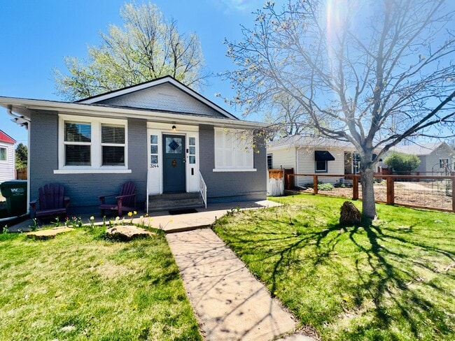 Building Photo - $0 DEPOSIT OPTION, CHARMING 3 BED 2 BATH TRADITIONAL BRICK HOME!! HUGE YARD, DETACHED GARAGE, COM...