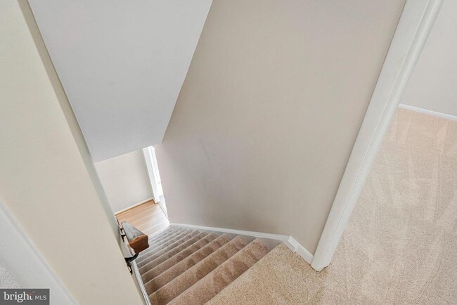 Building Photo - 2305 Acton Dr