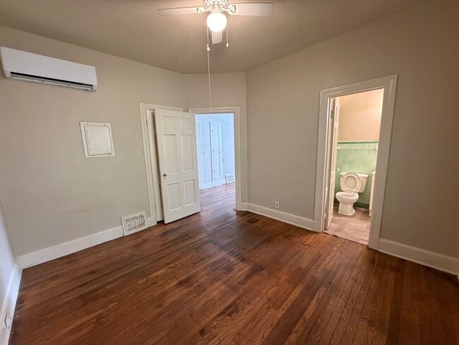 Building Photo - 1143 A&amp;B N Broad St.