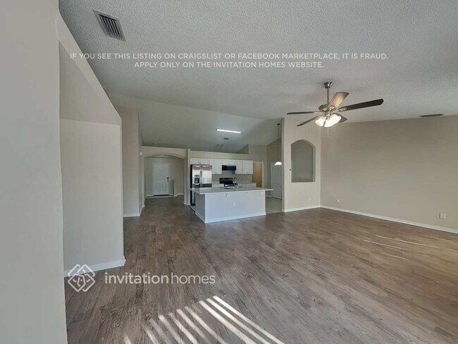 Building Photo - 5755 Fairbridge St