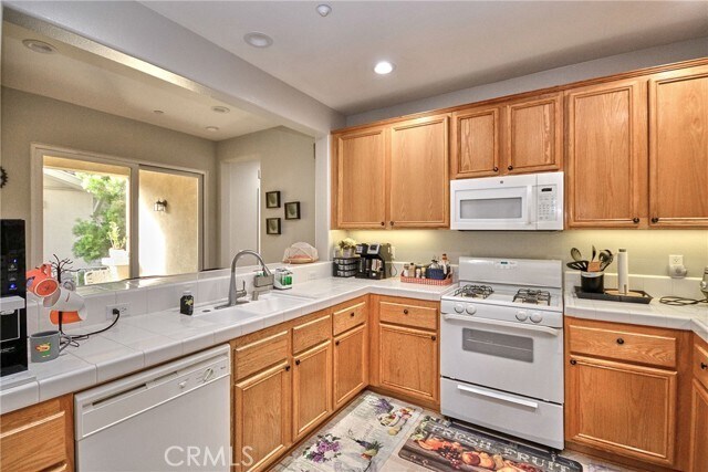 Building Photo - 1288 McFadden Dr