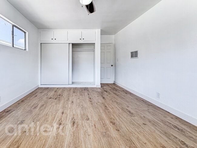 Building Photo - 4026 Palmwood Dr