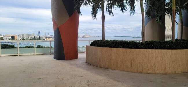 Building Photo - 50 Biscayne Blvd