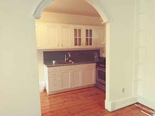 Looking at the Kitchen from Living Area - 124 Bright St