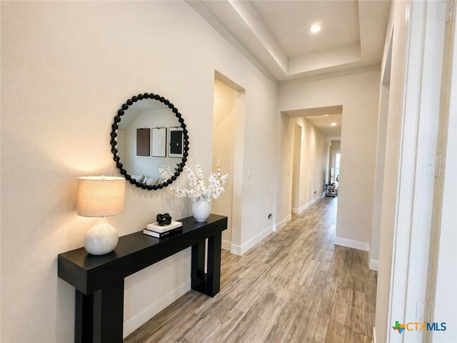 Building Photo - 1841 Windward Wy