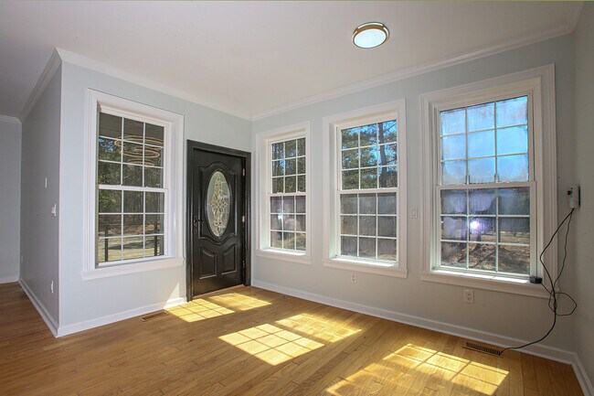 Building Photo - 1508 Mullis Rd