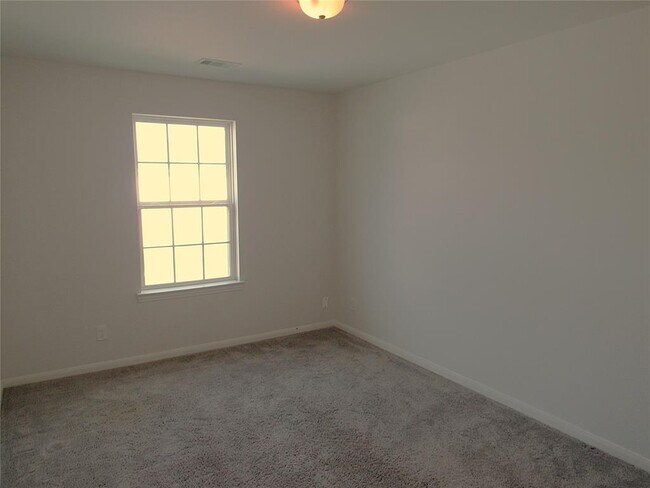 Building Photo - 14302 Beach Pine Trail