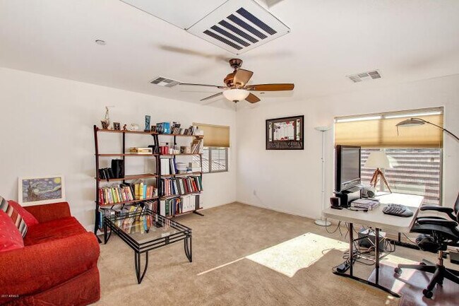 Building Photo - 1674 E Joseph Way