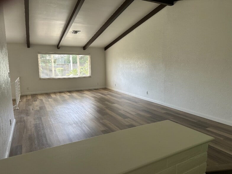 Building Photo - 3133 W Mill Creek Dr