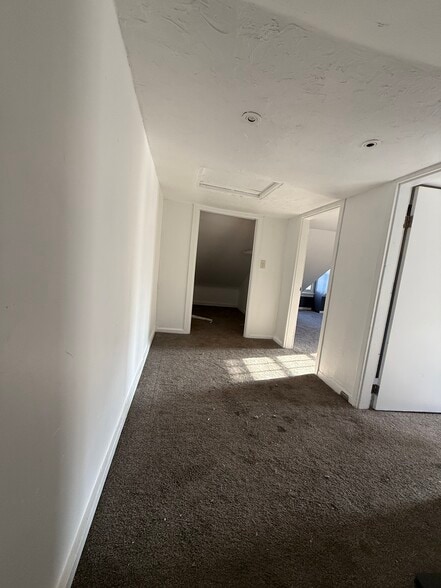 Building Photo - 56 S Pershing Ave