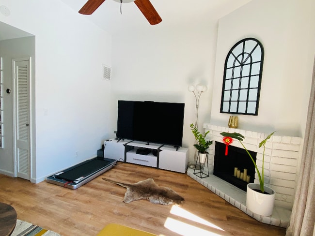 Building Photo - 5404 Briar Ridge Dr