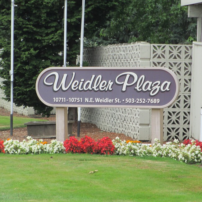 Building Photo - Weidler Plaza
