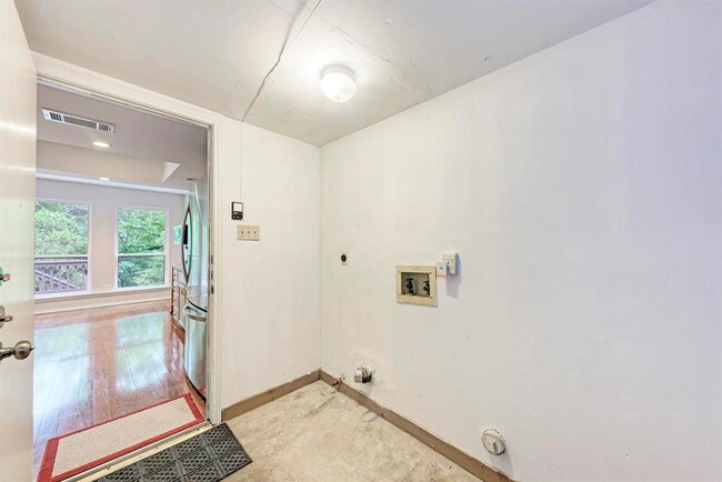 Building Photo - 3509 Wendel Cove