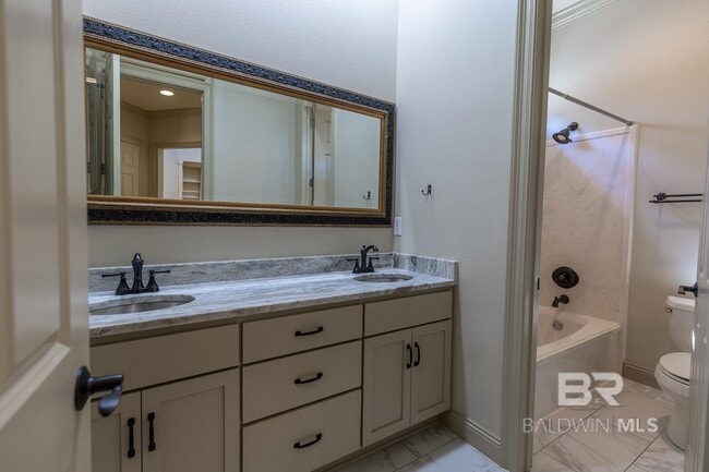 Building Photo - 33151 Shinnecock Ln