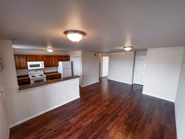 Primary Photo - 2935 Aspen Dr