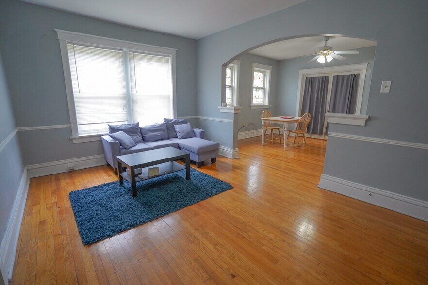 Building Photo - 750 Leland Ave