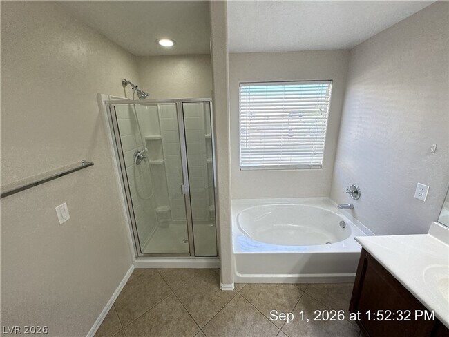 Building Photo - 6854 N Inca Jay Ct