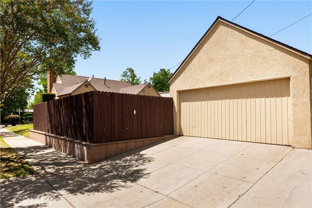 Building Photo - 400 N Ethel Ave
