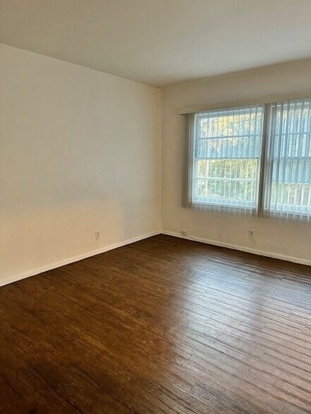 Building Photo - 4820 W Slauson Ave