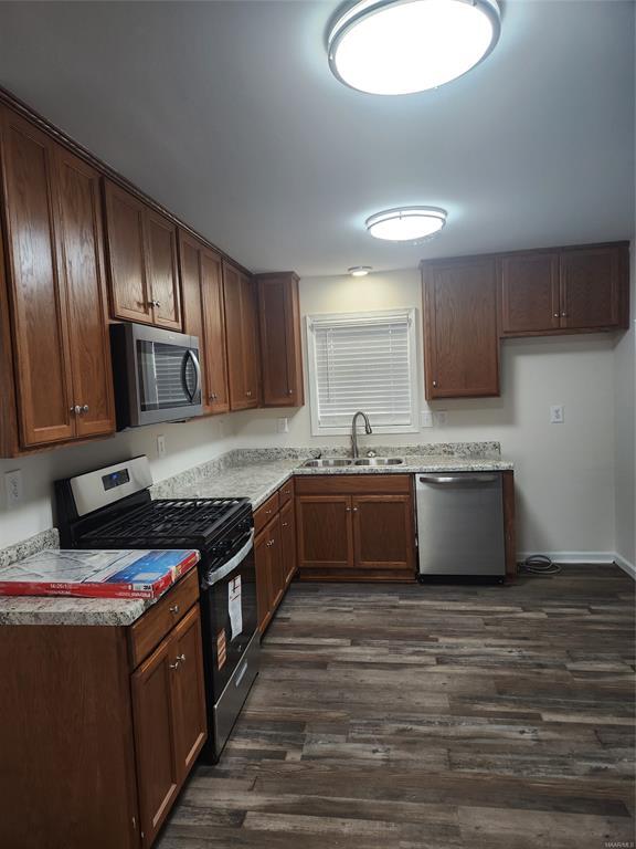 Building Photo - 122 Debra Dr