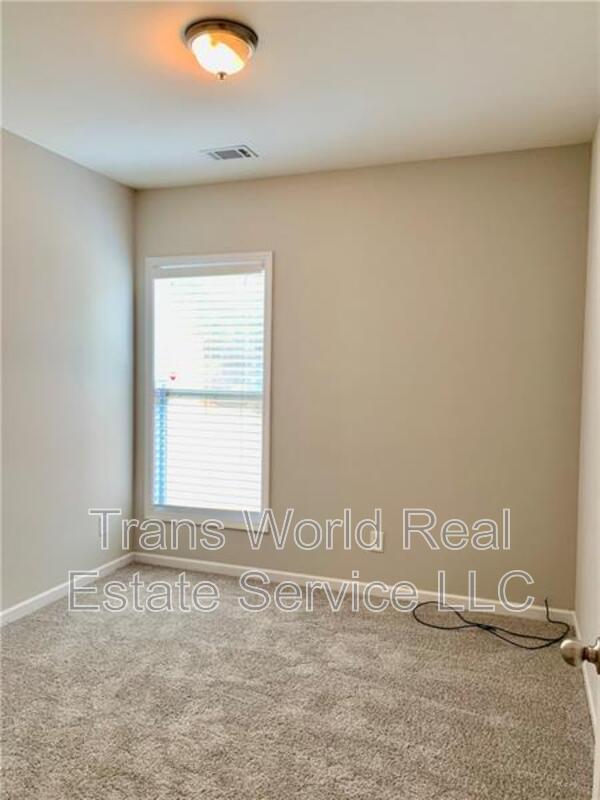 Building Photo - 2352 Jasmine Glen Dr