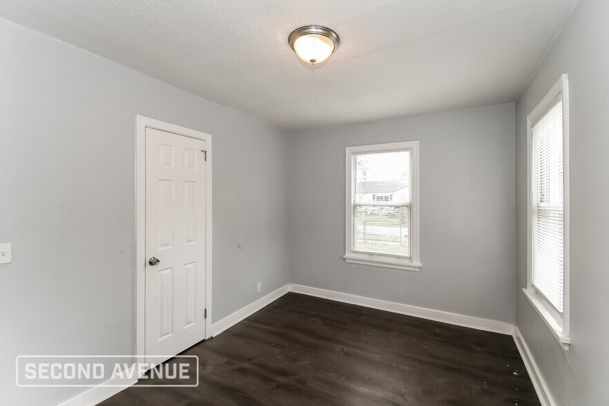 Building Photo - 3013 Imperial St