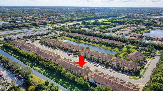 Building Photo - 10342 Wellington Parc Dr