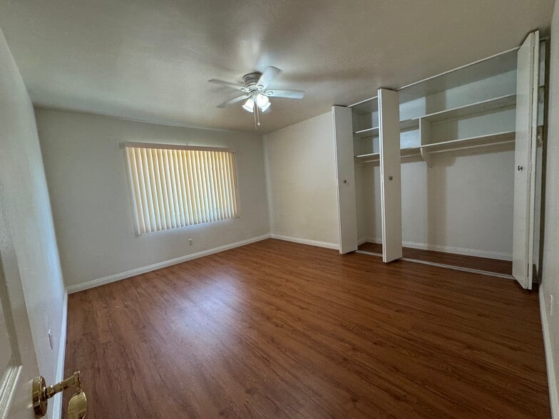 Master Bedroom - 743 Southview Rd