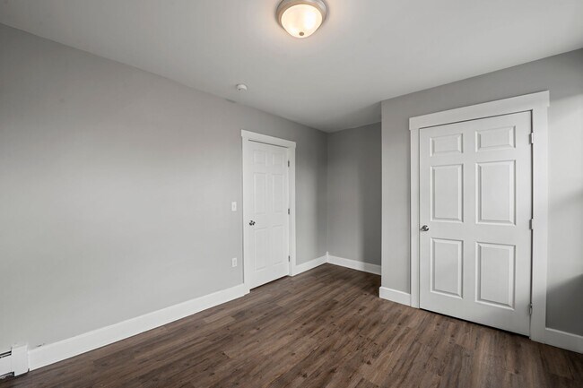 Building Photo - 1143 2nd St