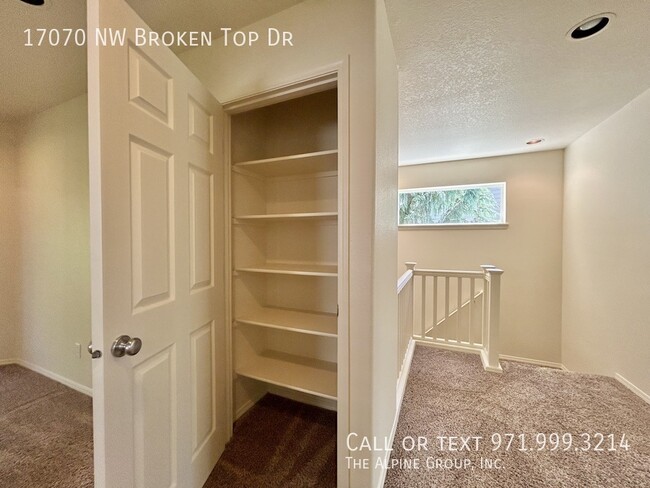 Building Photo - 17070 NW Broken Top Dr