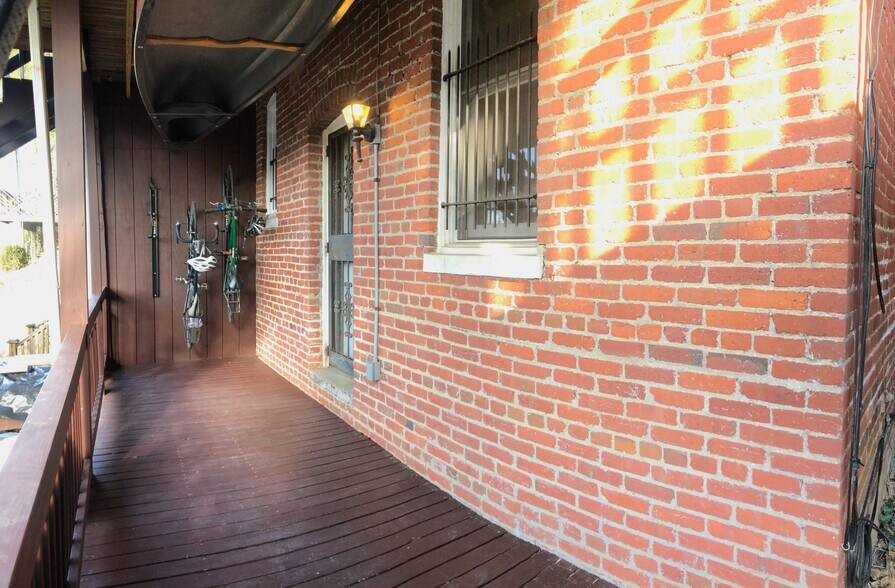 Building Photo - 3318 19th St NW