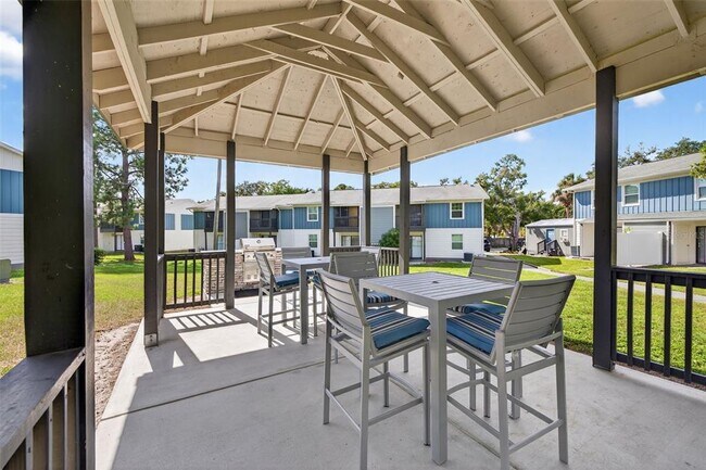 Building Photo - 612 Bass Ct