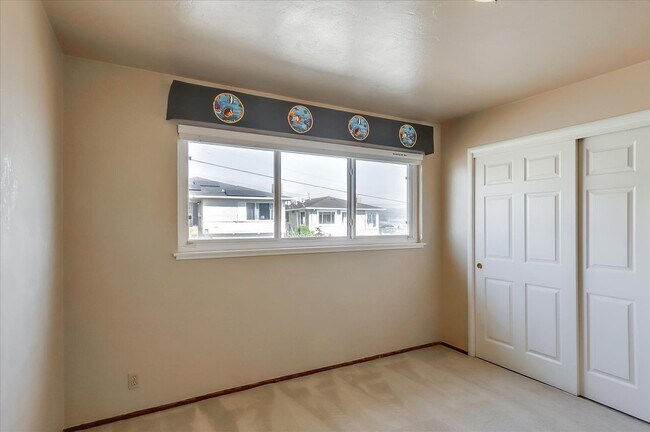 Building Photo - 1431 Niles Ave