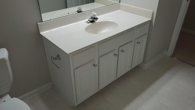 Building Photo - Coming Soon! 3 Bedroom / 2.5 Bath in South Durham Neighborhood!