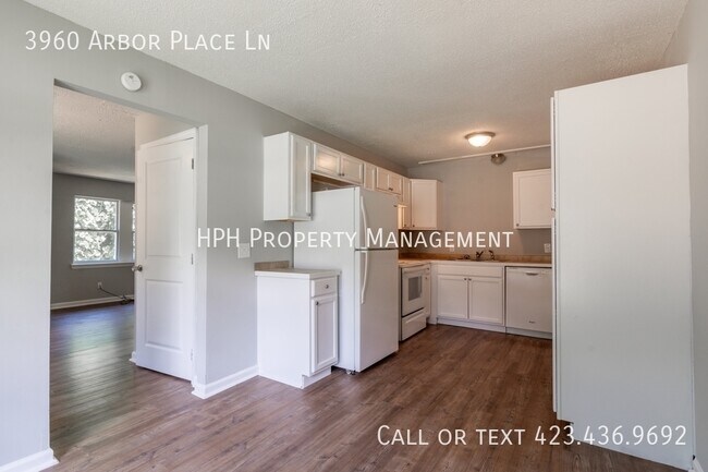 Building Photo - 3960 Arbor Pl Ln