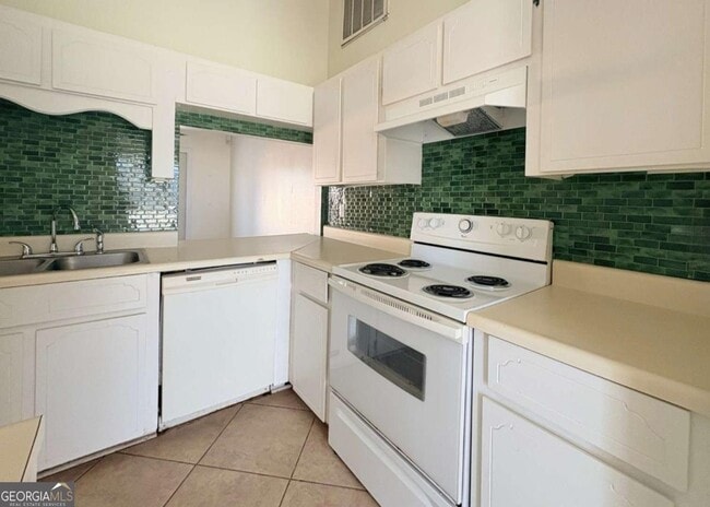 Building Photo - 238 Merriwood Cir