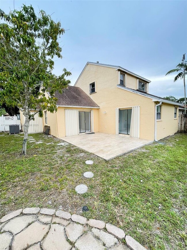 Building Photo - 7941 NW 50th St