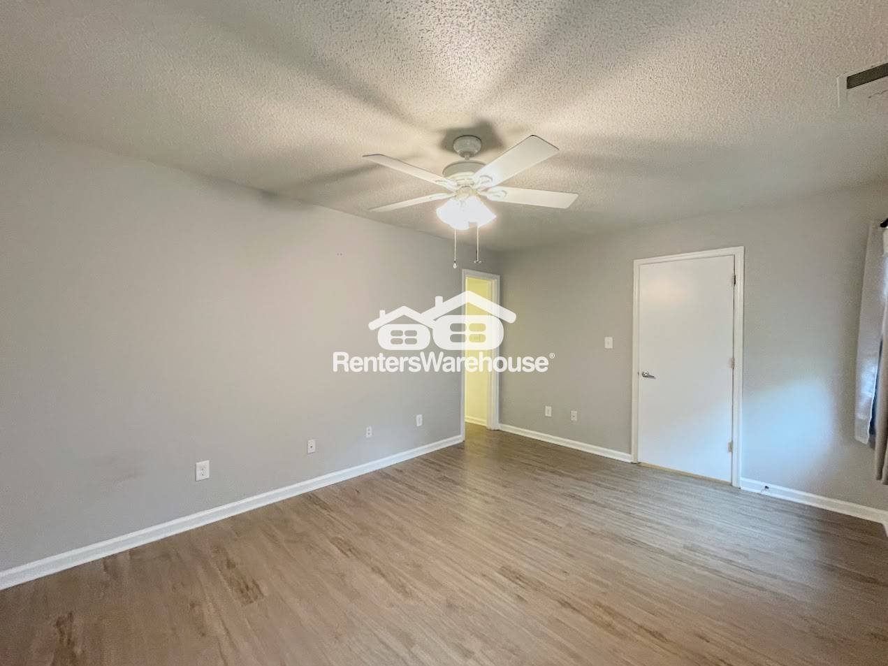 Building Photo - 1305 Quail Creek Hollow