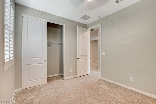 Building Photo - 4124 Elegant Chateau St