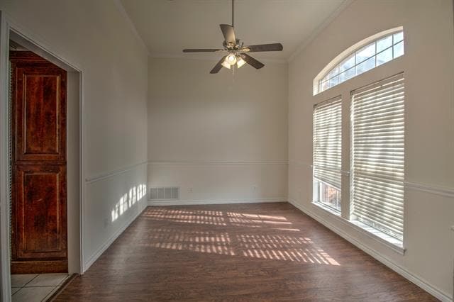 Building Photo - 1400 N St Charles Ave