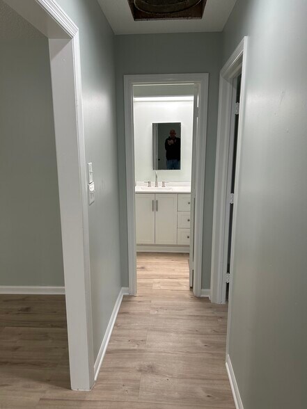 Building Photo - 2604 W Riggin Rd