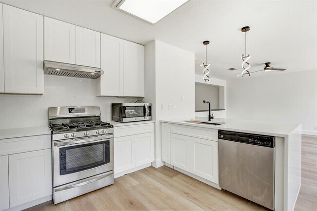 Building Photo - 16803 Bailey Jean Dr
